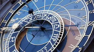 Horoskop na środę. Trudne relacje z innymi osobami