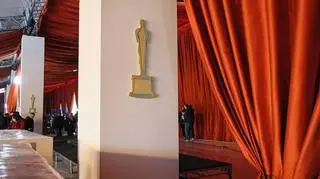 Trwają przygotowania do oscarowej gali. Tym razem dywan nie będzie czerwony. "Szokujący"