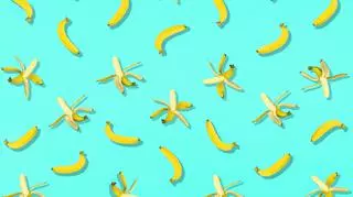 Skórki po bananach w roli nawozu do roślin i preparatu do pięt