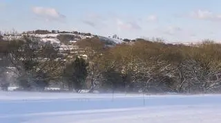 Pogoda na poniedziałek 20 lutego. Początek tygodnia znów będzie wietrzny i niebezpieczny