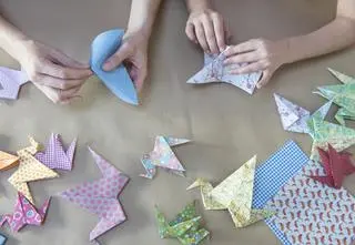 Papier do origami – jaki kupić i na co zwrócić uwagę?
