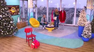 Rok 2023 w kolorze viva magenta 