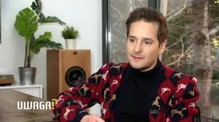 Krzysztof Zalewski - wokalista, fan boksu i tata Lwa. Co zmieniło w jego życiu dziecko? 