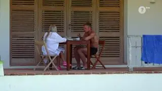 "Hotel Paradise 5". Rozmowa Laury i Grzesia