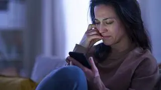Dzwoni do Ciebie podejrzany numer telefonu? Lepiej nie odbieraj, to mogą być oszuści