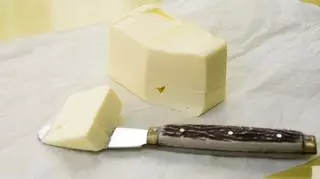 Zamienniki masła - czym zastąpić ten produkt na co dzień i w wypiekach?