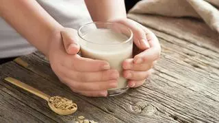Domowe mleko owsiane - jak je zrobić samodzielnie?