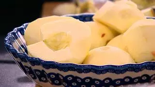 Gruszki zapiekane z serem gorgonzola i orzechami z przepisu Bartka Durdy