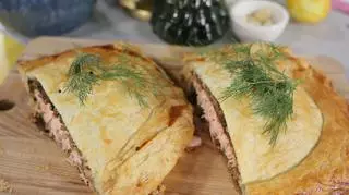 Kulebiak z łososia z kaszą gryczaną, czyli mikołajkowa kuchnia Piotra Kucharskiego