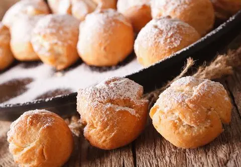 Pączki twarogowe - prosty przepis na zdrowszy tłusty czwartek
