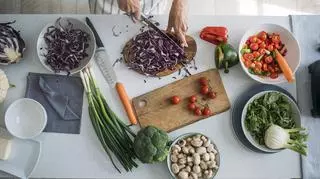 Terrina warzywna – najlepsze przepisy na francuskie pasztety bezmięsne