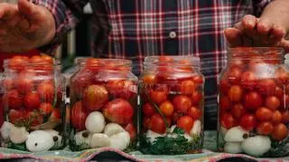 Domowe przetwory z pomidorów - 3 proste przepisy