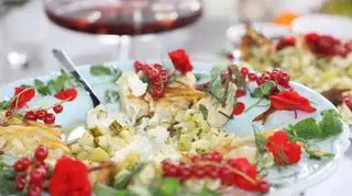 Pierogi ruskie "kudłate" z ogórkami i kiwi z przepisu Andrzeja Polana