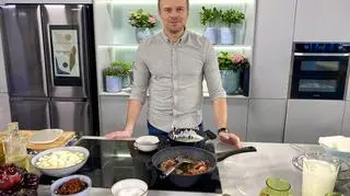 Pączki na słodko z nadzieniem różanym według przepisu Sebastiana Olmy