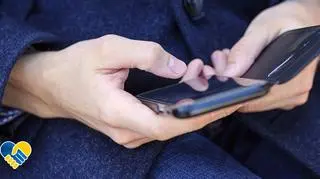 Sieci komórkowe wprowadziły specjalne pakiety dla obywateli Ukrainy w związku z wojną - jak dostać bezpłatną kartę SIM?