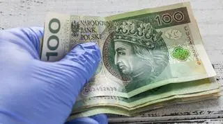 Od 1 lipca Urząd Skarbowy sprawdzi Twoje konto w banku. Zmiana przepisów budzi kontrowersje