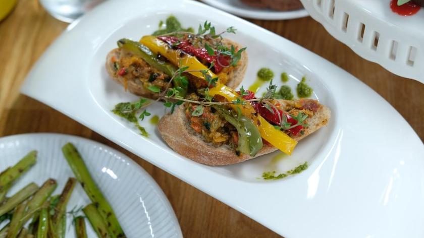 Tosty z grillowanymi warzywami