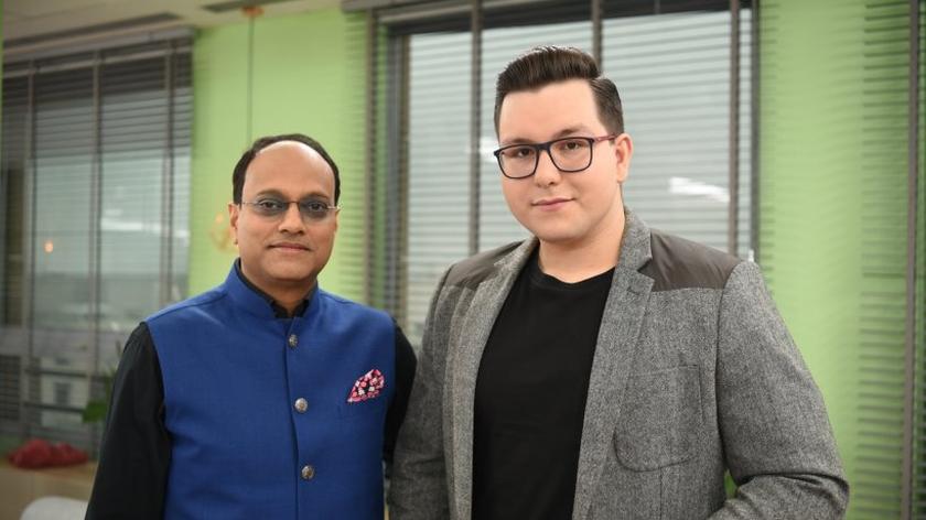 Kartikey Johri i Tomasz Pikus 