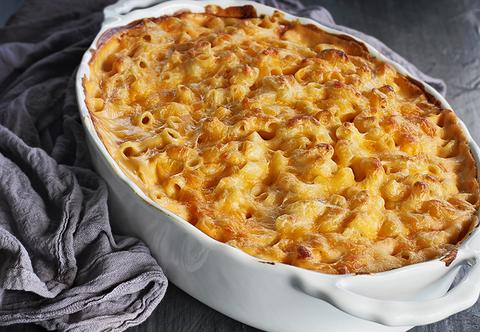 Jak przygotować pyszny makaron z sosem serowym?