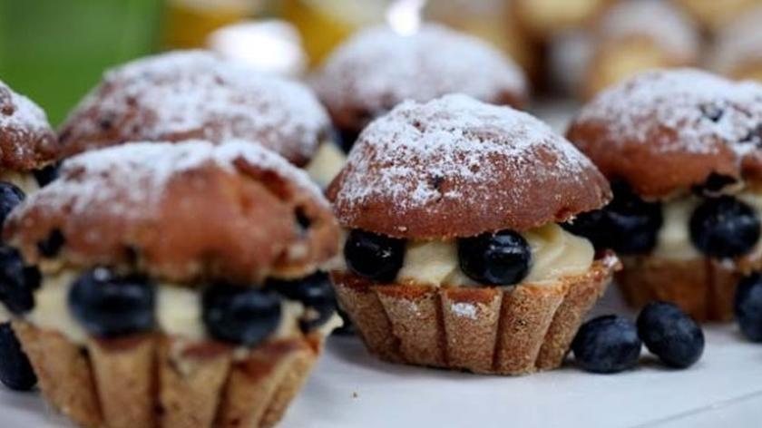 Babeczki budyń polan