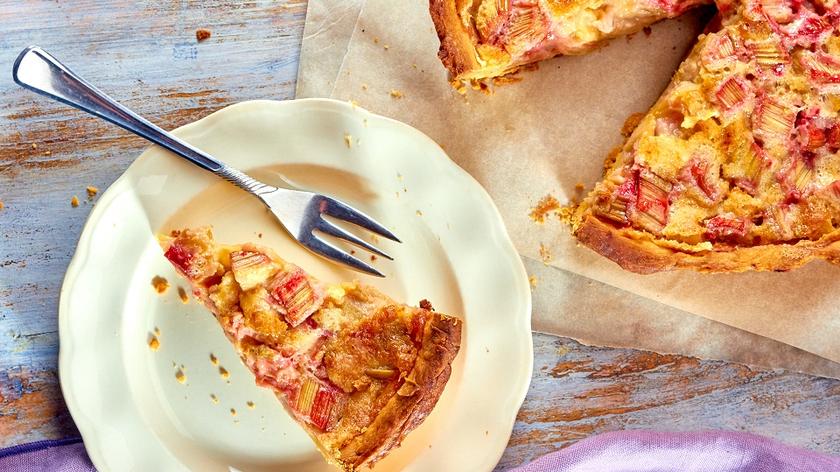 Tarta rabarbarowa
