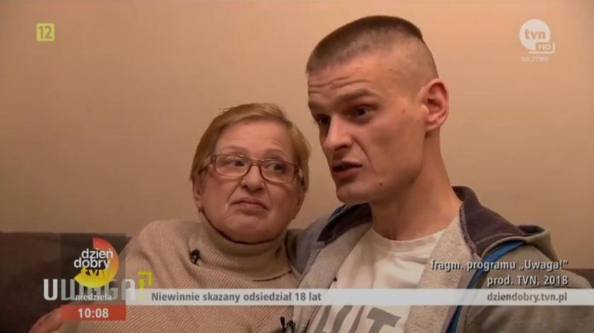 Tomasz Komenda z mamą