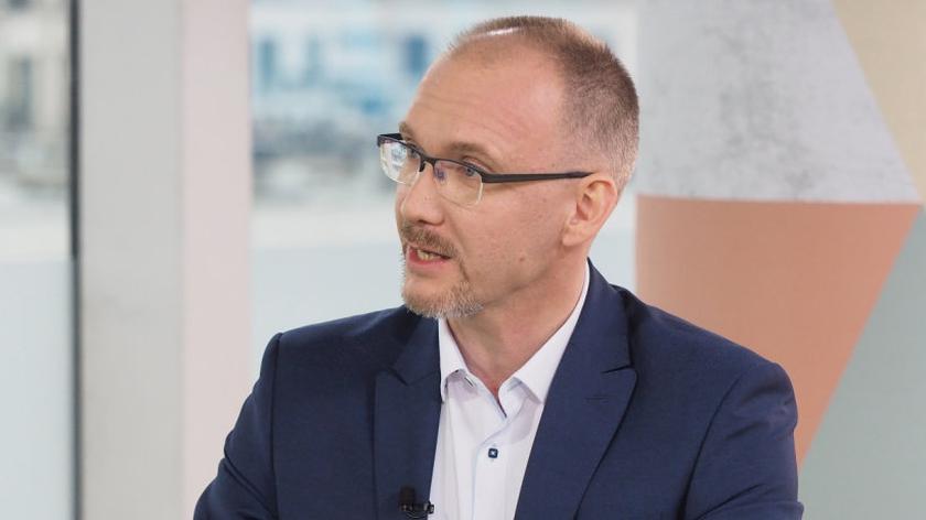 dr Piotr Dąbrowiecki