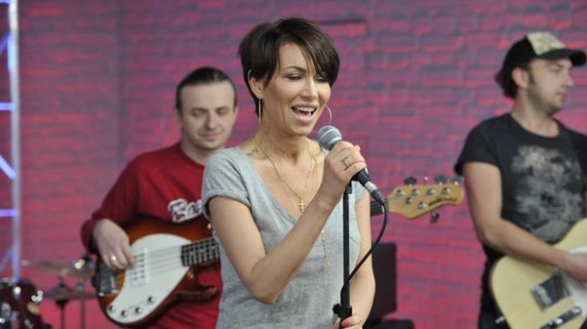 Paulla "Wracaj, czekam"