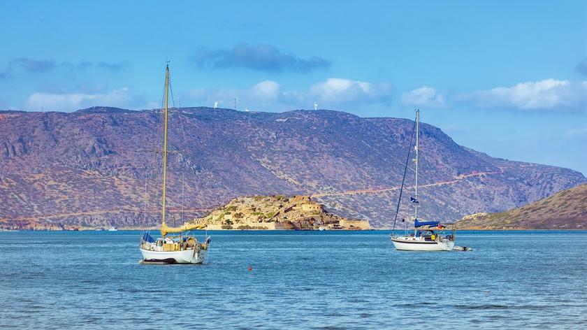 widok greckiej wyspy Spinalonga