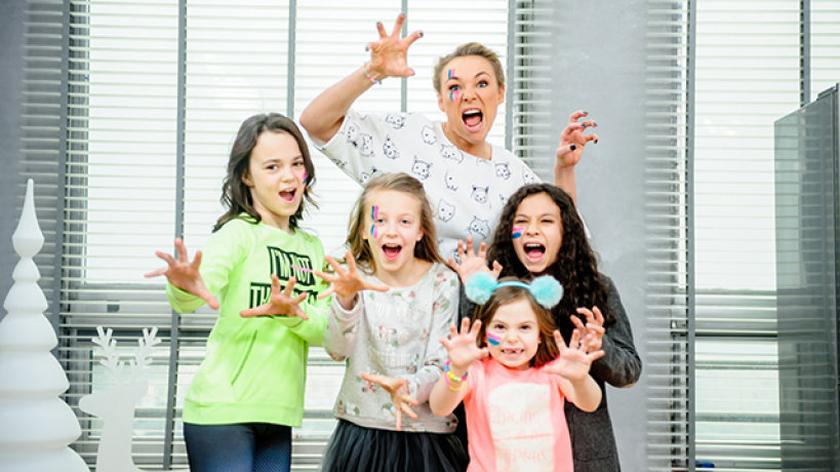 Kasia Ryndak, Piotr Zamudio, Wiktoria Januszewska, Alicja Kowalska i Sonia Bohosiewicz