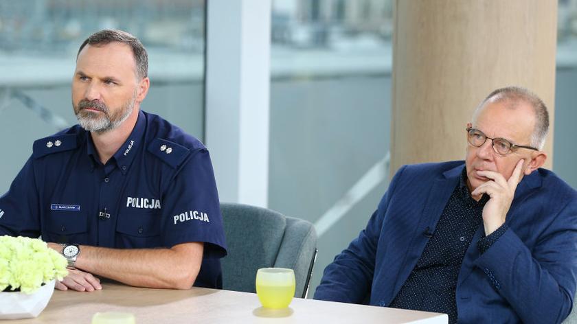 Podkom. Dawid Wieczorek i Janusz Szostak.