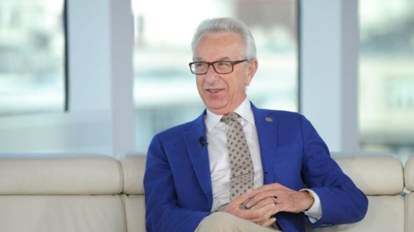 prof. Zbigniew Lew-Starowicz