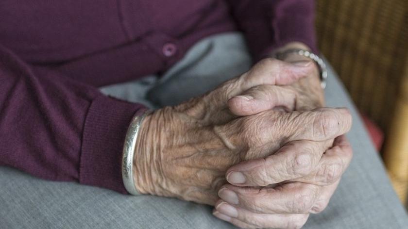 najstarszy mężczyzna na świecie, staruszek