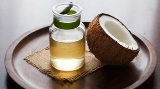 Olej kokosowy nierafinowany - czy jest zdrowy? Zastosowanie tłuszczu kokosowego