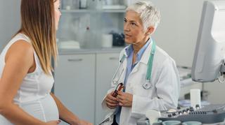 Kiedy kobiecie należy się zwolnienie lekarskie w ciąży? Od kiedy może je wykorzystać