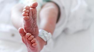 Zmarł 16-dniowy noworodek zakażony koronawiursem. Lekarz: 