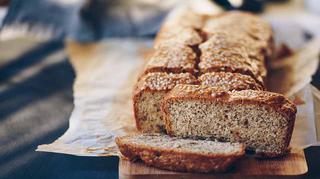 Jak zrobić chleb na zakwasie? Sprawdzone przepisy na chleb żytni na zakwasie, orkiszowy i wiele innych!