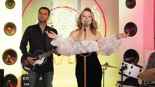 Anna Karwan z nowym singlem „Słucham Cię w radiu co tydzień” w DDTVN