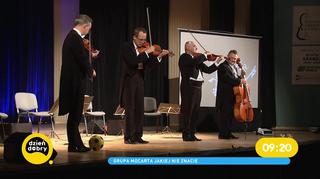 Grupa MoCarta - kwartet smyczkowy, którego muzyczne żarty pokochali Polacy. Potrafi też grać na balonach!