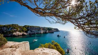 Minorka – rajska wyspa w Balearach