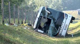 Wypadek polskiego autokaru na Węgrzech. Zginęła 1 osoba, 34 są ranne