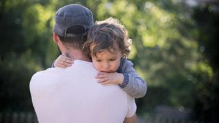 Z męską depresją poporodową zmaga się nawet 20 proc. ojców. Jej objawy łatwo przeoczyć
