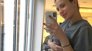 Sara Boruc pokazała brzuch 7 dni po porodzie: 