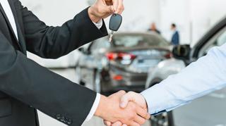 Czy wypożyczenie samochodu może być alternatywą dla zakupu auta?