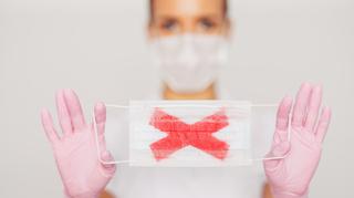 Druga fala pandemii koronawirusa w Europie. Jakie kary grożą za brak maseczki? 
