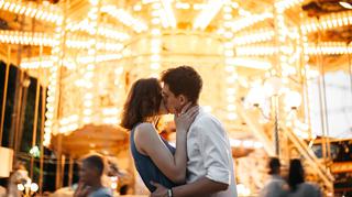 Światowy Dzień Pocałunku – jaką ma historię i kiedy wypada?