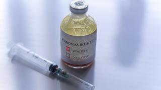 Włochy: nowy test na koronawirusa. Zdiagnozuje go w zaledwie 20 sekund