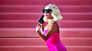 Lady Gaga pokazała się w kreacji od polskiej projektantki. Jej stylizacją zachwyciły się światowe media