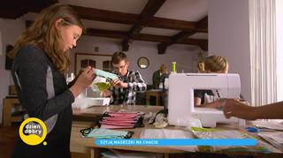 Podopieczni domu dziecka w Świdnicy szyją maseczki ochronne: „Chcemy pomóc”