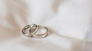 Co to jest białe małżeństwo? Kiedy można je zawrzeć?